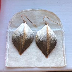 Gold earrings